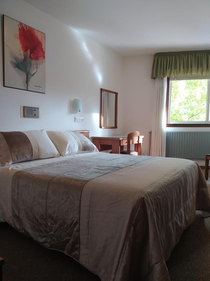 Hostal Palas โอโกรูญา ภายนอก รูปภาพ