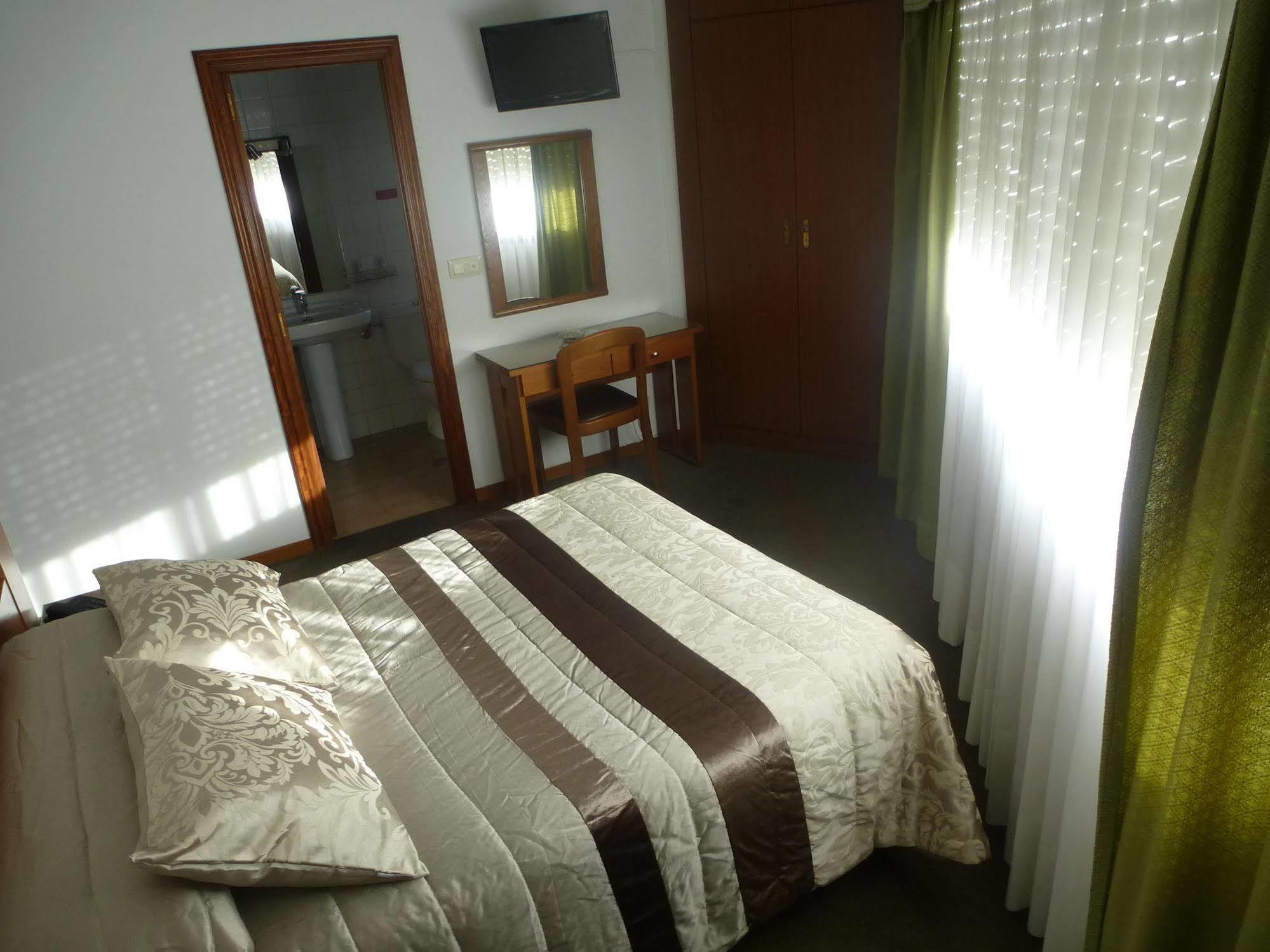 Hostal Palas โอโกรูญา ภายนอก รูปภาพ