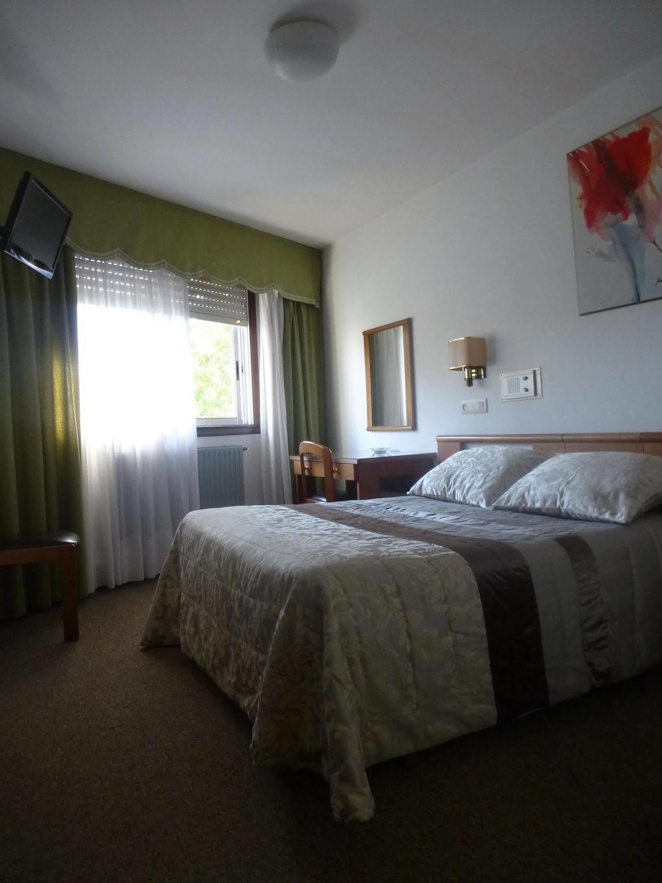 Hostal Palas โอโกรูญา ภายนอก รูปภาพ
